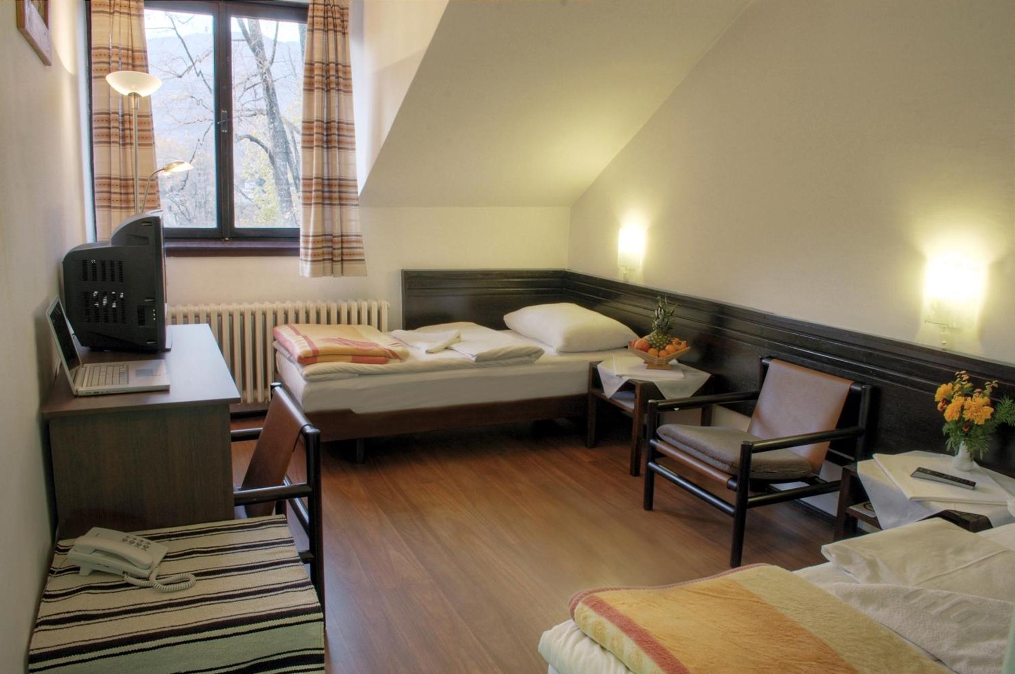 Hotel Komovi Андриевица Экстерьер фото